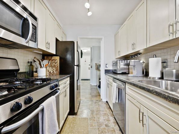 16 Lake Street 5H, White Plains NY 10603