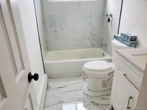 31 W Marine Avenue, Lindenhurst NY 11757