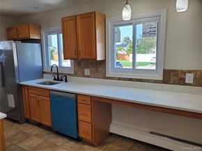 31 W Marine Avenue, Lindenhurst NY 11757