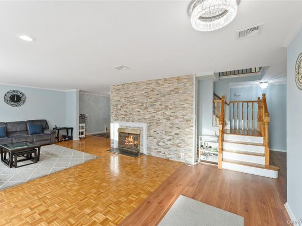 174 Delaware Avenue, Freeport NY 11520