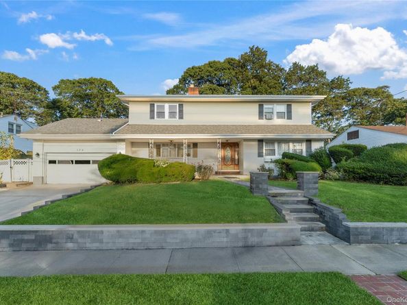 174 Delaware Avenue, Freeport NY 11520