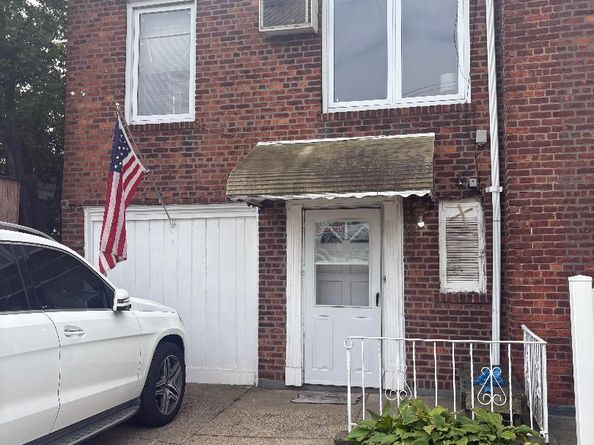 117-10 135th Avenue, South Ozone Park NY 11420