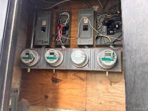 67-05 Roosevelt Ave, Woodside NY 11377