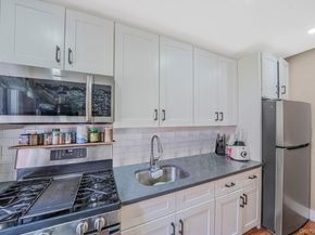 20202 109th Avenue, Saint Albans NY 11412