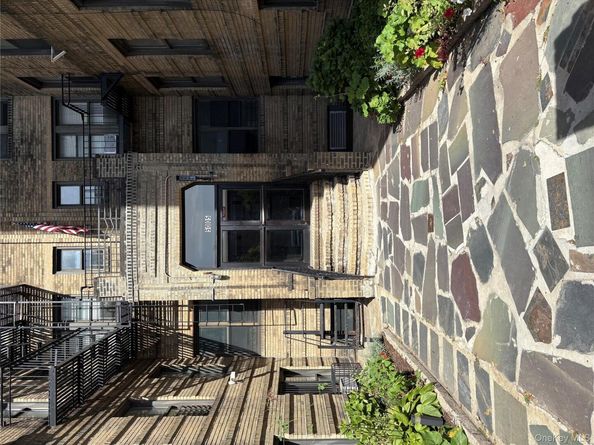 5005 43rd Avenue 5H, Woodside NY 11377