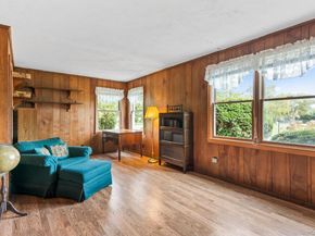 41 Brush Lane, Greenlawn NY 11740