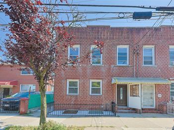 2509 E 12th Street