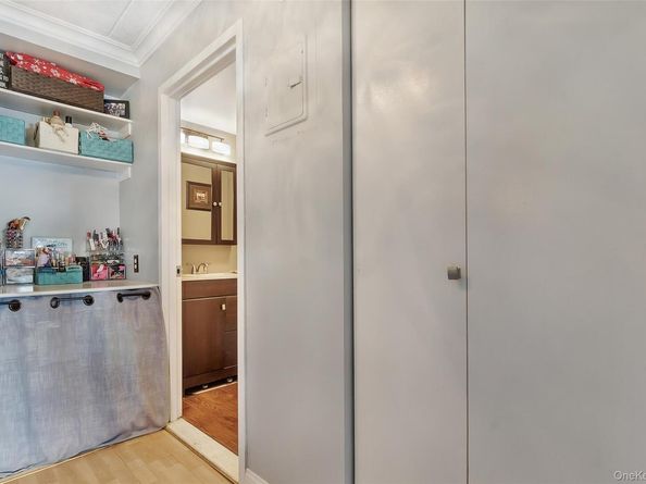 138 Beach 125th Street 3C, Belle Harbor NY 11694