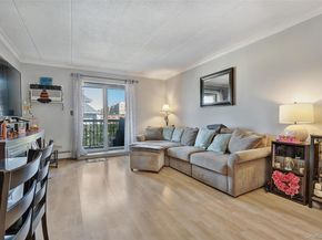 138 Beach 125th Street 3C, Belle Harbor NY 11694
