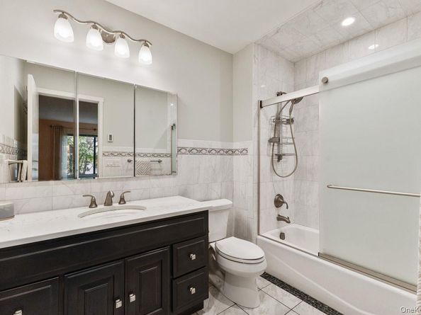 468 Heritage Hills E, Somers NY 10589