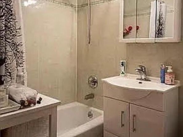 6314 Queens Boulevard 6C, Woodside NY 11377
