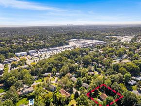 40 Penny Lane, Scarsdale NY 10583