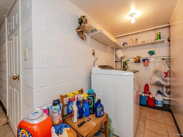 1405 E 233rd Street, Bronx NY 10466