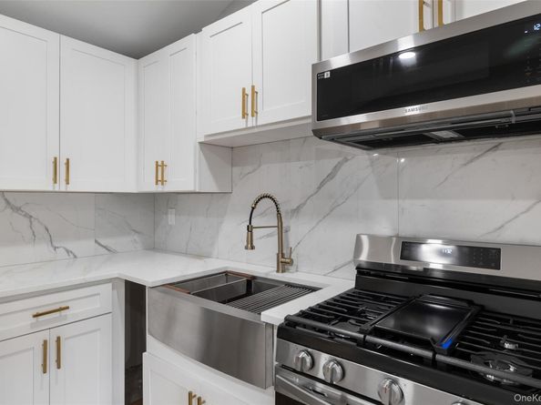 506 Scherger Avenue, East Patchogue NY 11772
