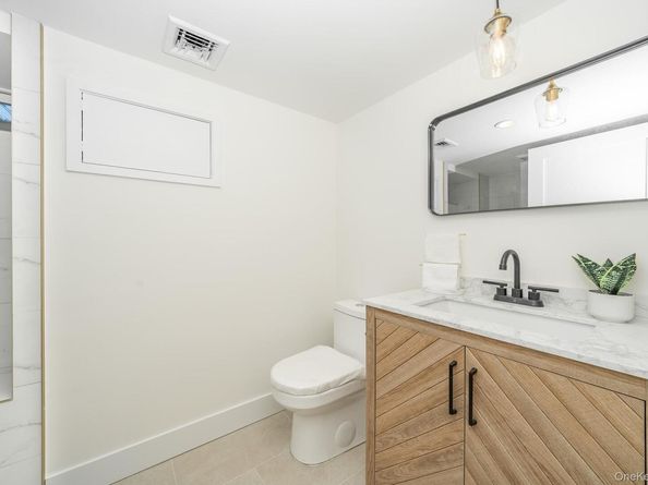 5 Huron Avenue, Massapequa NY 11758