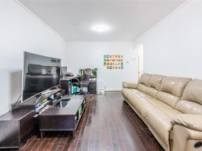 6737 180th Street, Fresh Meadows NY 11365