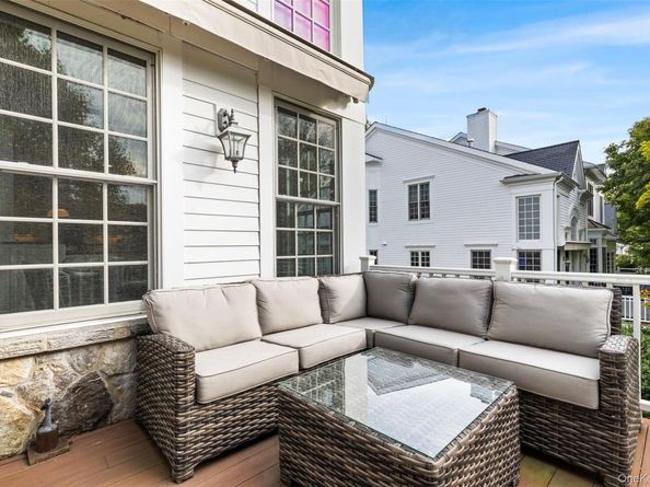10 Shadow Tree Lane, Briarcliff Manor NY 10510