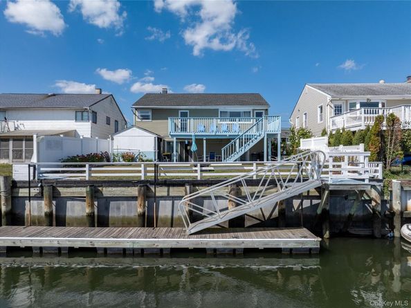 102 E 1st Street, Freeport NY 11520