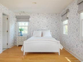 10947 N Bayview Road, Southold NY 11971