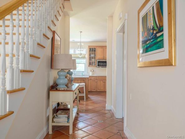 10947 N Bayview Road, Southold NY 11971