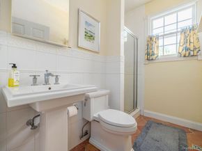 10947 N Bayview Road, Southold NY 11971