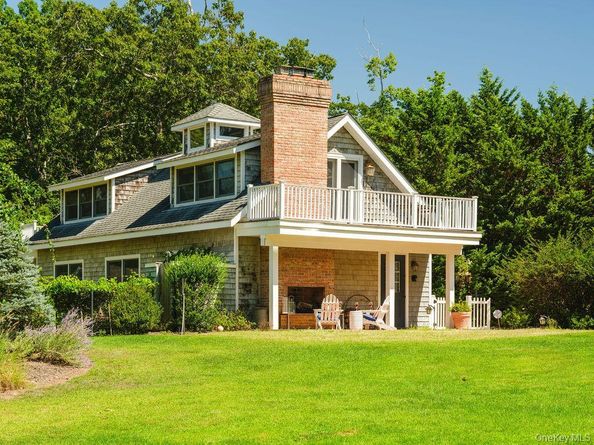 10947 N Bayview Road, Southold NY 11971
