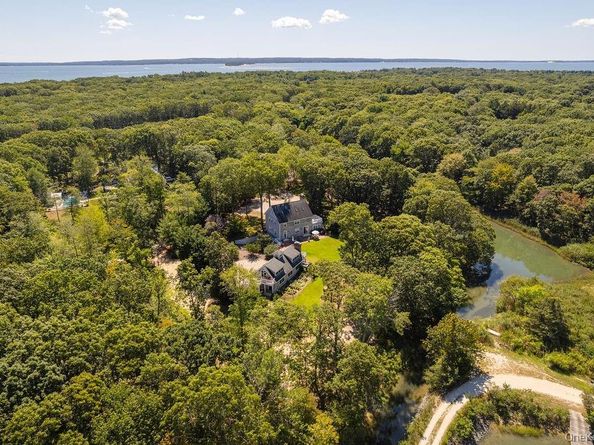 10947 N Bayview Road, Southold NY 11971