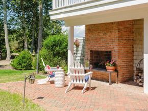 10947 N Bayview Road, Southold NY 11971