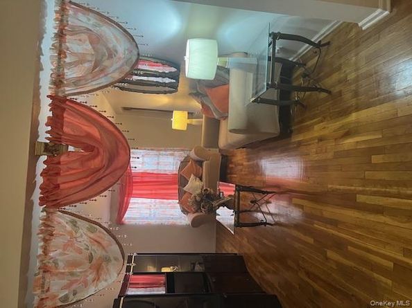 745 E 231st Street 3F, Bronx NY 10466