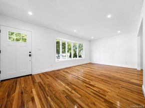 9 Grayston Street, Westbury NY 11590