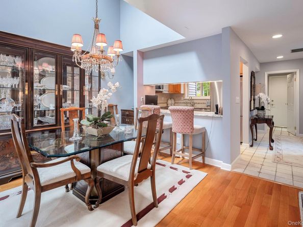 283 Horseshoe Circle, Ossining NY 10562