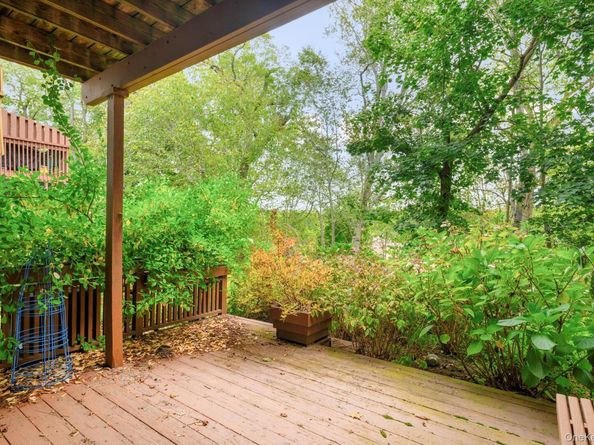 283 Horseshoe Circle, Ossining NY 10562