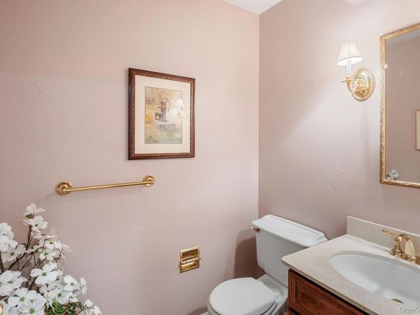 283 Horseshoe Circle, Ossining NY 10562