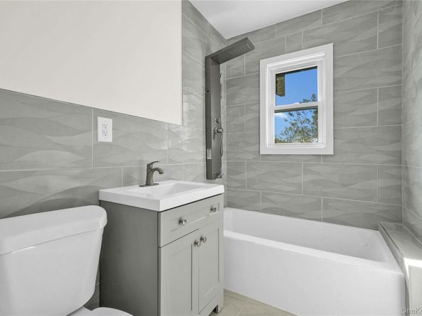 145-38 Linden Blvd, Jamaica NY 11436