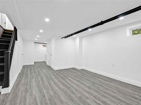 145-38 Linden Blvd, Jamaica NY 11436