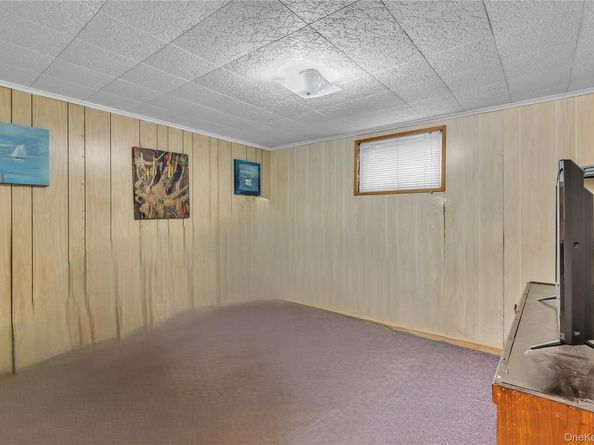 266 Biltmore Avenue, Elmont NY 11003