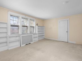 311 Hayward Avenue, Fleetwood NY 10552