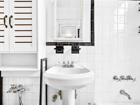 770 Bronx River Road A36, Bronxville NY 10708