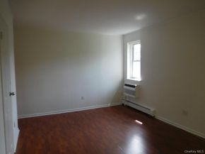 3 Consulate Drive 4L, Tuckahoe NY 10707