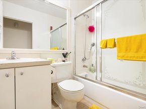35-20 147th Street 8C, Flushing NY 11354