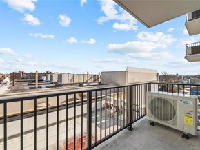 150-02 Northern Blvd 4C, Flushing NY 11354