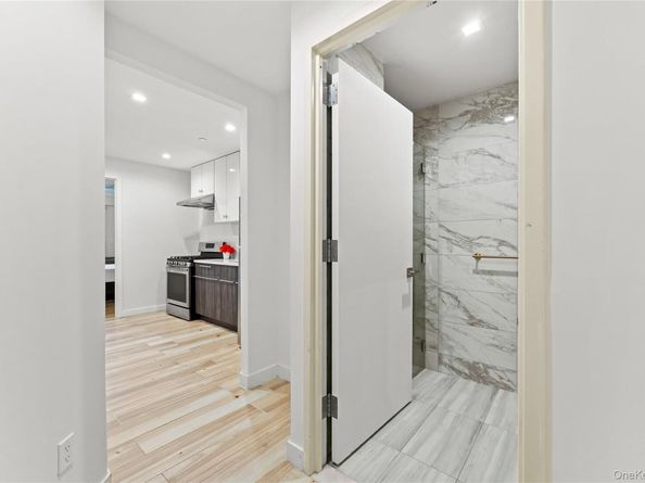 140-20 Cherry Avenue 3B, Flushing NY 11355