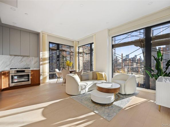 31-16 21st Street 4C, Astoria NY 11106