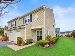 100-18 Baker Court, Island Park NY 11558