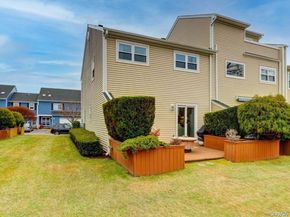 100-18 Baker Court, Island Park NY 11558