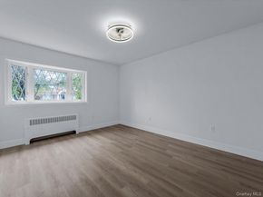 233 Lee Avenue, Hicksville NY 11801