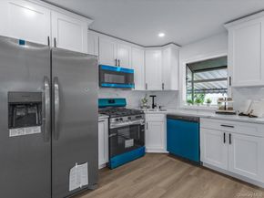 233 Lee Avenue, Hicksville NY 11801