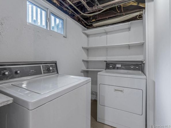 233 Lee Avenue, Hicksville NY 11801