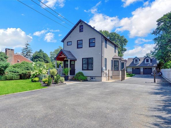 2325 Centre Avenue, Bellmore NY 11710