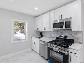 1686 Rosalind Avenue, Elmont NY 11003